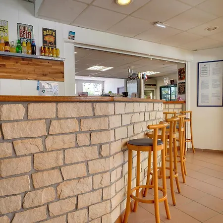 2 Bedroom Beautiful In